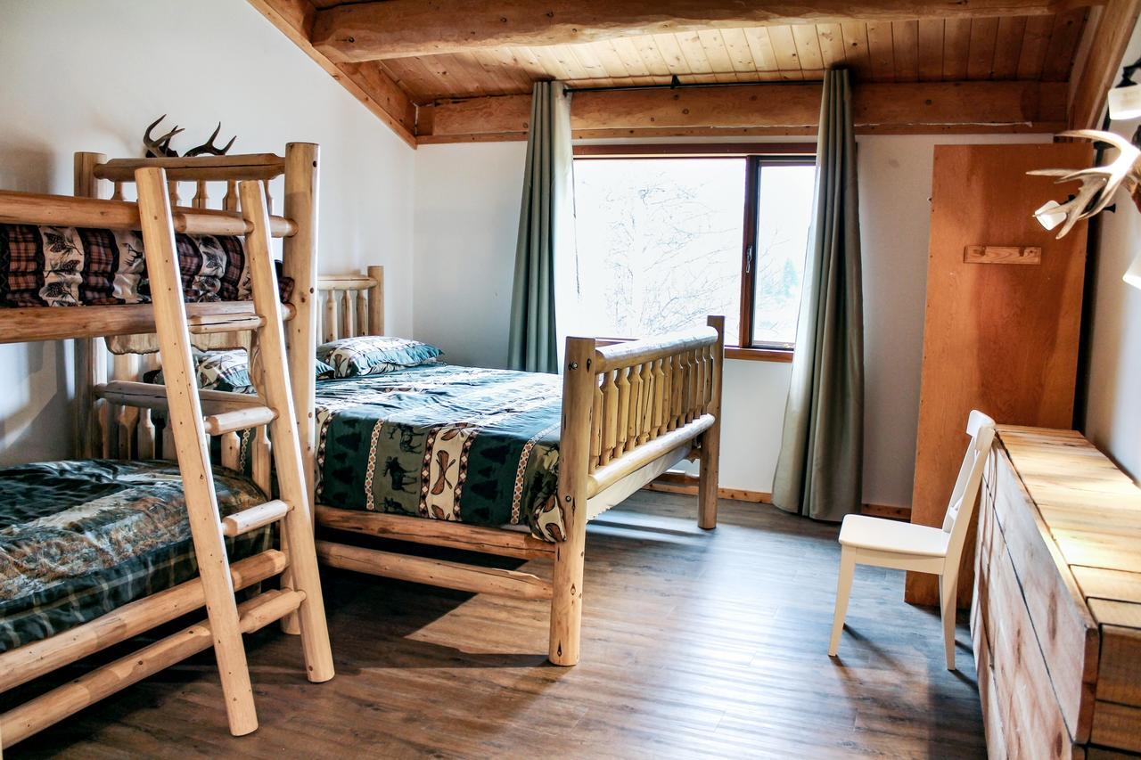 Rock Lake Lodge Rock Lake Lodge Provincial Park Ngoại thất bức ảnh